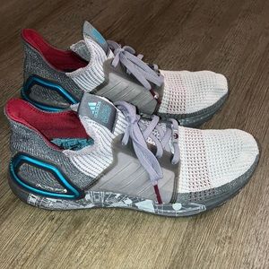 Men’s Adidas Star Wars x UltraBoost Millennium Falcon Disney Sneakers Size 9